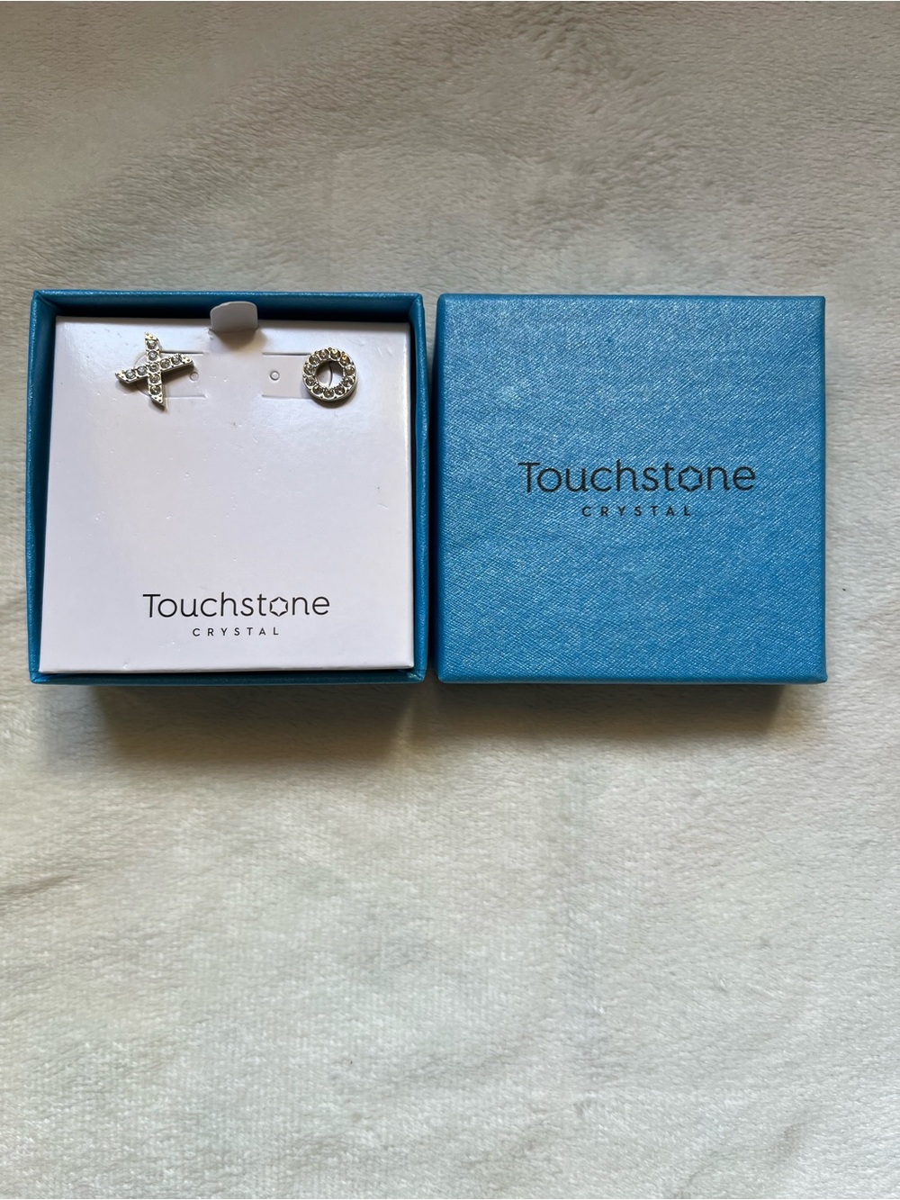 💋Touchstone Crystal Silver XO Crystal Studs